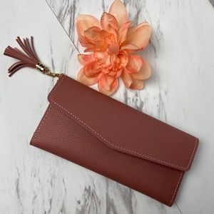 Mauve wallet